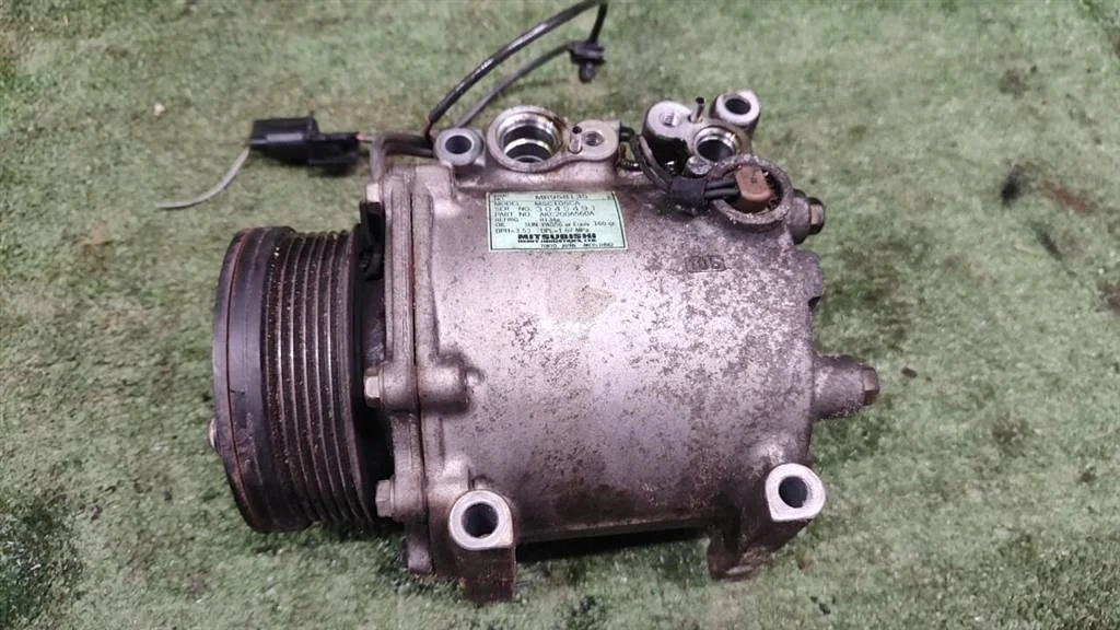 Б.у. компрессор кондиционера MITSUBISHI GRANDIS NA4W MITSUBISHI GRANDIS NA4W