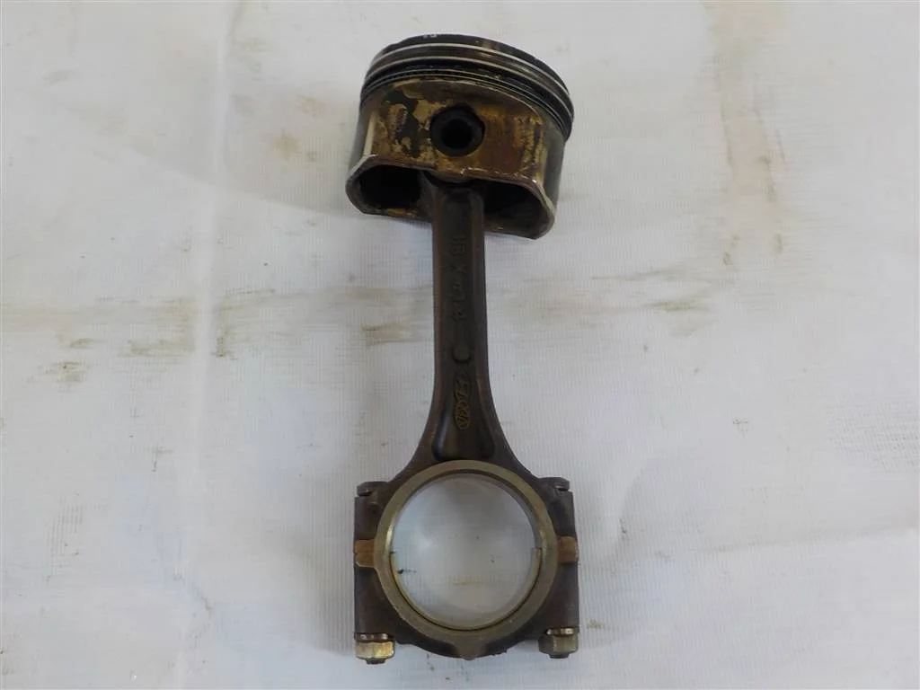 Поршень с шатуном Hyundai Getz I рестайлинг (2005—2011)