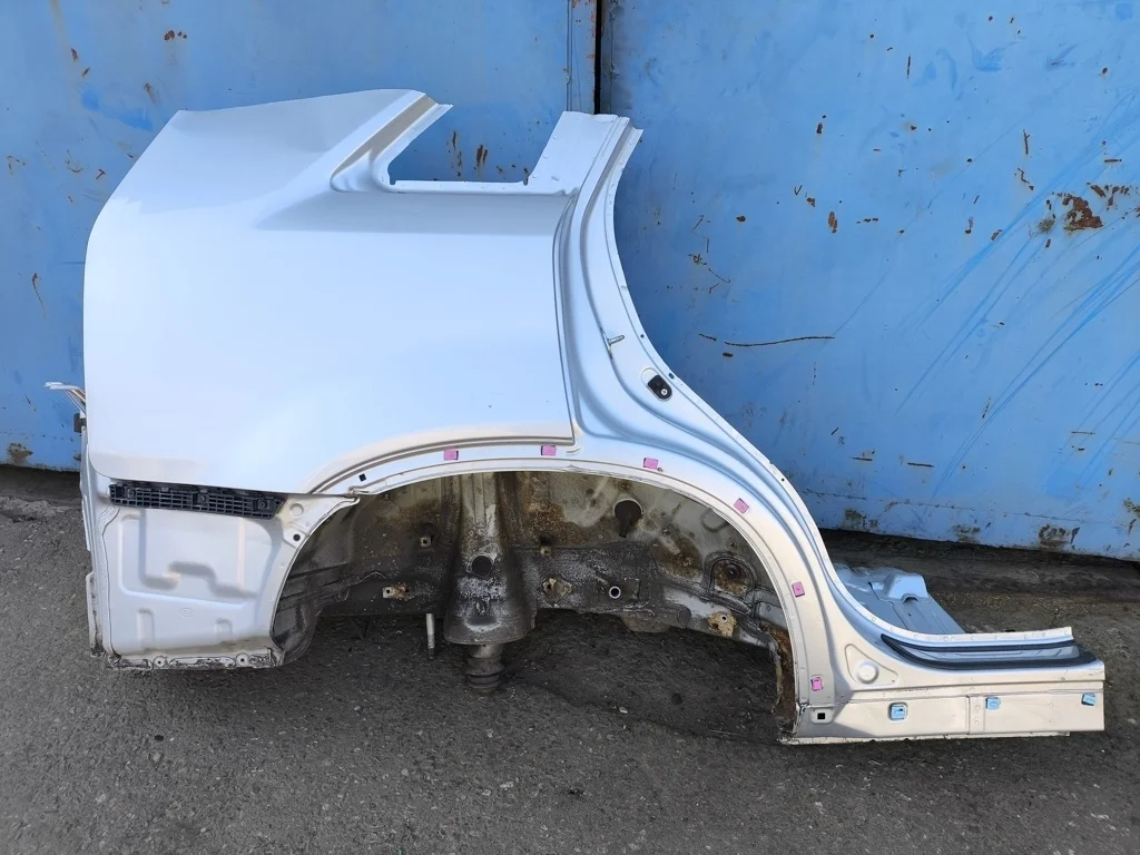 крыло Kia Sorento 2 XM FL 2012-2020 06.10.2012