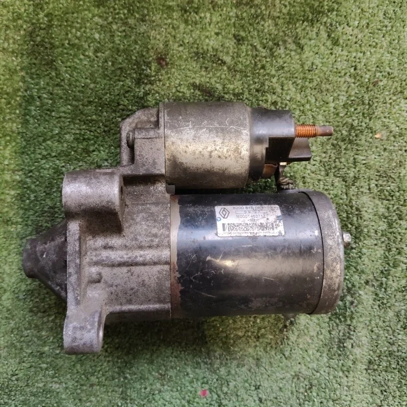 Стартер Renault Logan