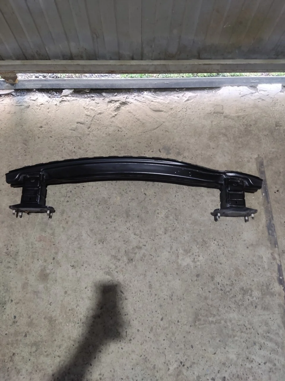 Усилитель бампера Mercedes GLA 2020 A1176100014 X156, задний