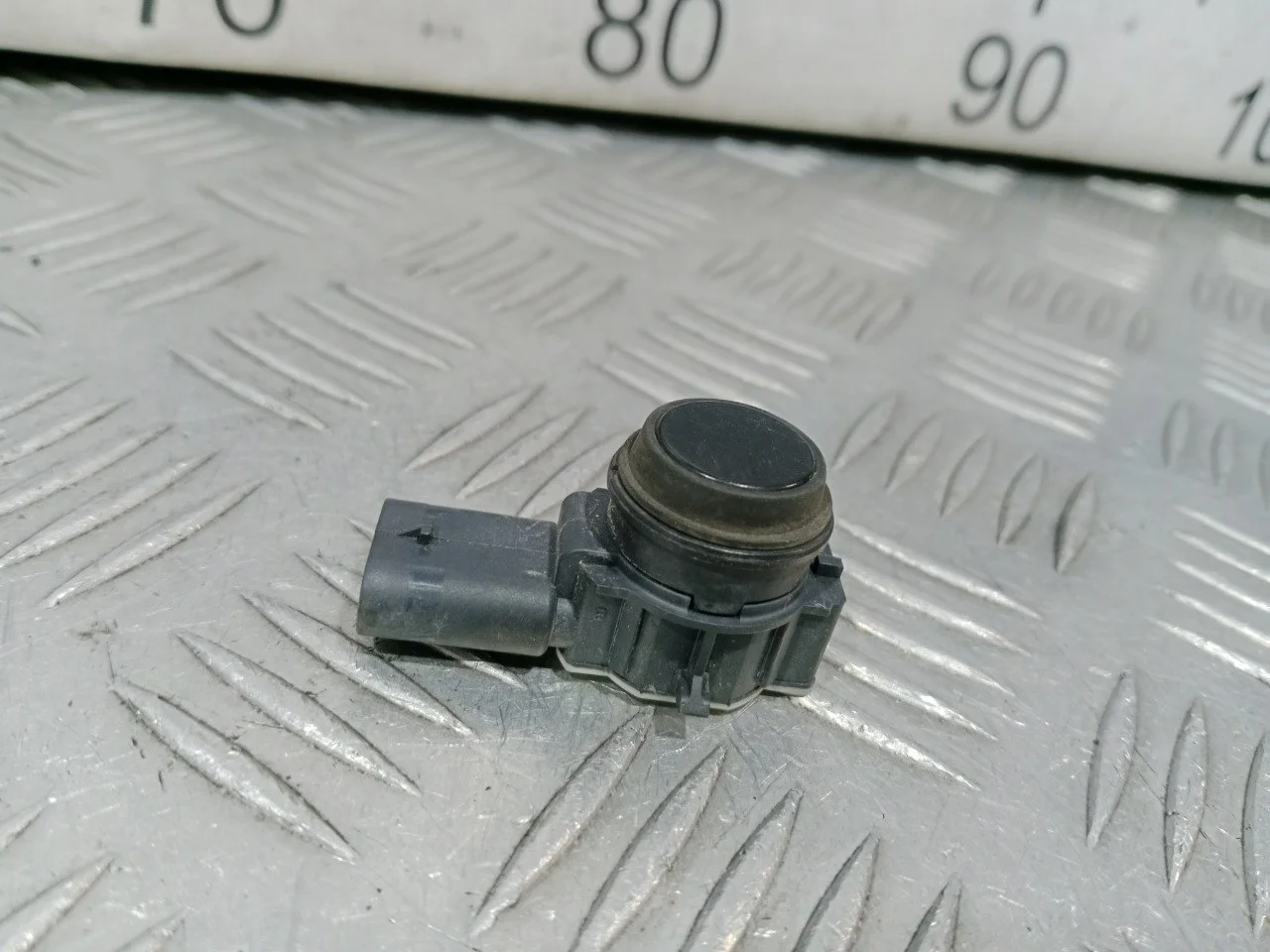 [Б/У] Датчик парковки BMW F30 F20 F34 [Код: 00604014 ]