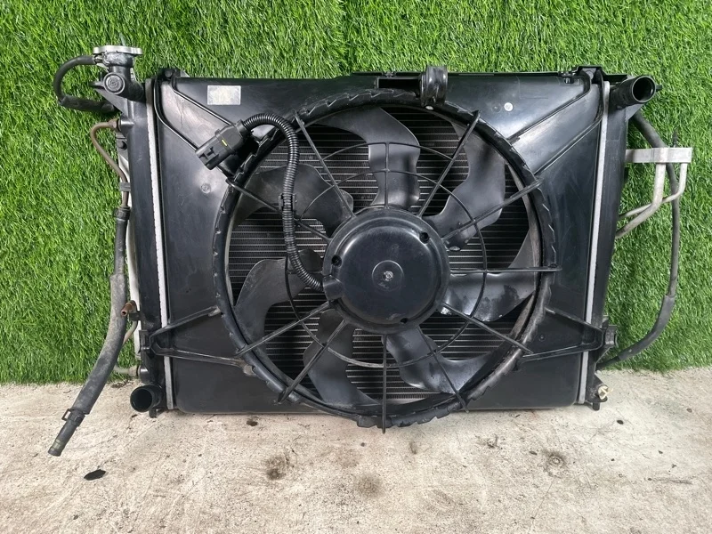 Пакет охлаждения Hyundai Sonata 2006 2827127400 NF G4KC