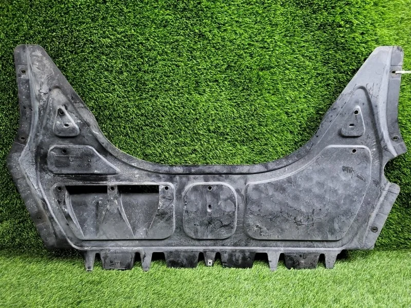 Защита двигателя Volkswagen Passat CC 2008 3C8825235 B6 BWS 3.6