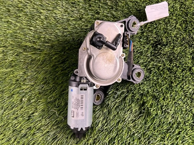 Моторчик стеклоочистителя Audi A4 2005 8E9955711C B7 BGB 2.0T