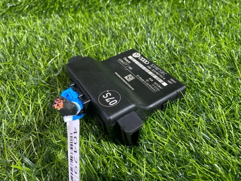 Блок комфорта Volkswagen Passat 2006 3C0907530C B6 VARIANT BWA 2.0T