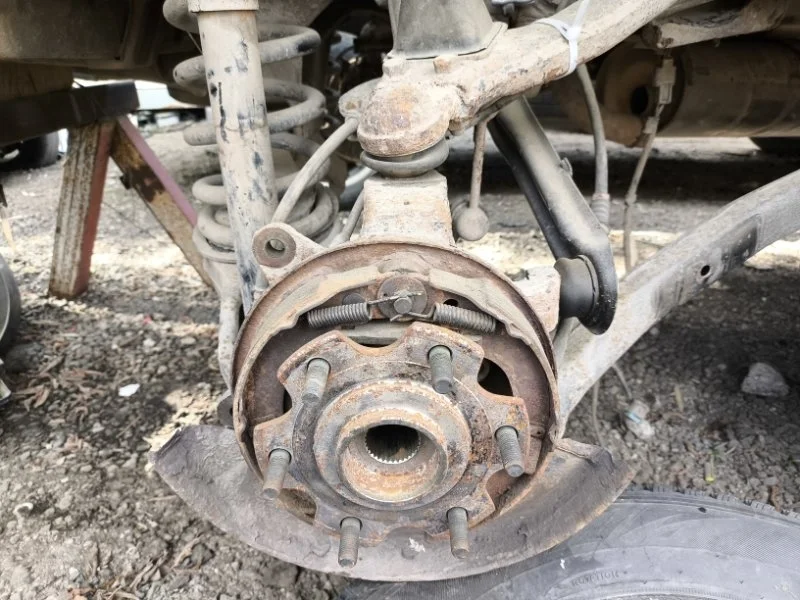 Кулак задний правый Mitsubishi Pajero Iv (2006-2019) 2007 3770A016 ВНЕДОРОЖНИК 3.8 I