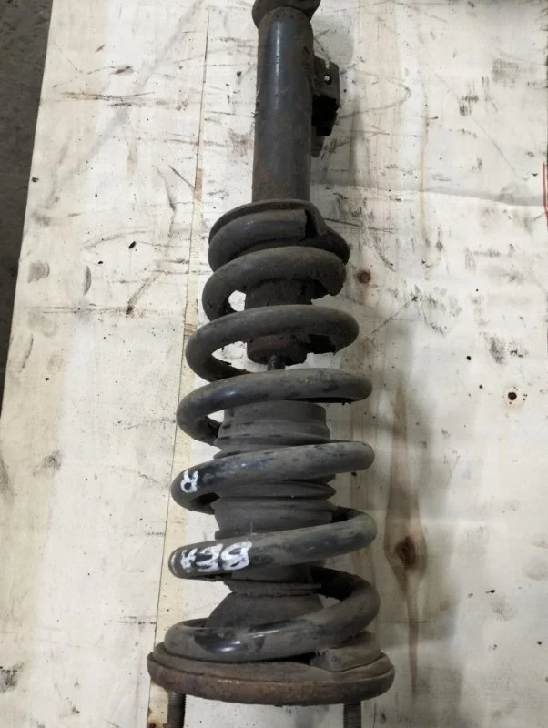 Амортизатор передний Mitsubishi L200 (2006-2015) 2008 MR992321 2.5 D 4D56