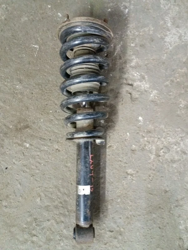 Амортизатор передний Mitsubishi L200 (2006-2015) 2011 MR992321 ПИКАП 2.5 D 4D56