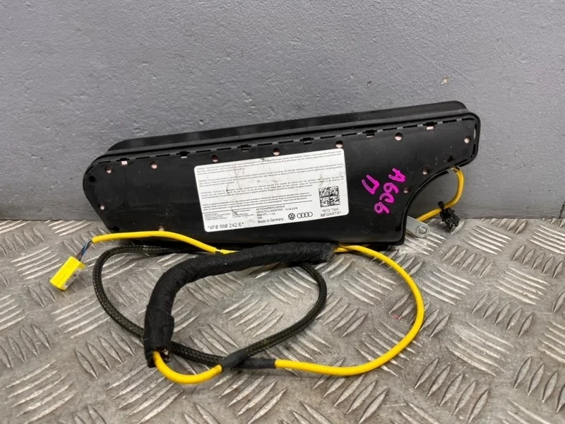 Подушка в сиденье Audi A6 C6