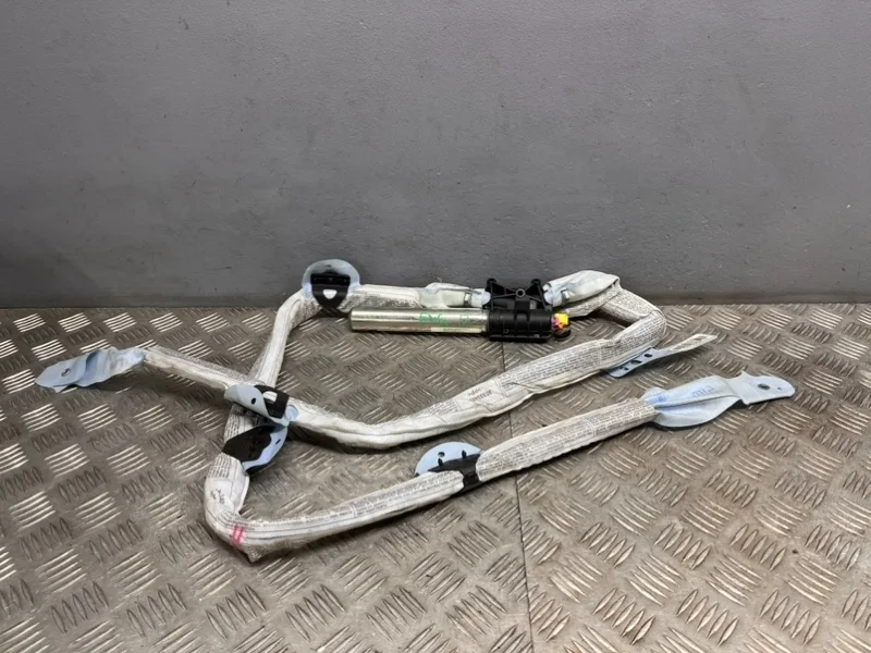 Шторка безопасности Audi A6 C6