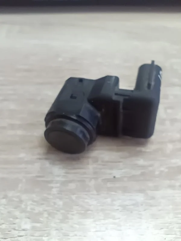 Датчик парктроника Kia Sorento 2 2013 957202P550 УНИВЕРСАЛ G4KE