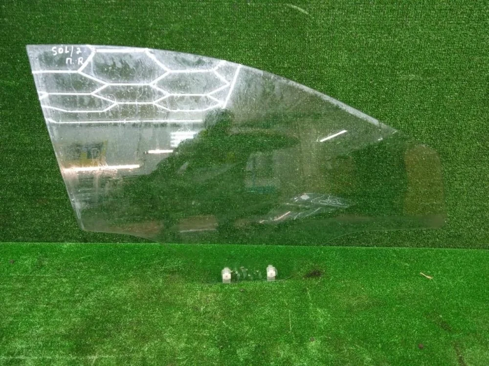 Стекло двери Hyundai Solaris 2013 824210U010 RB G4FC, переднее правое