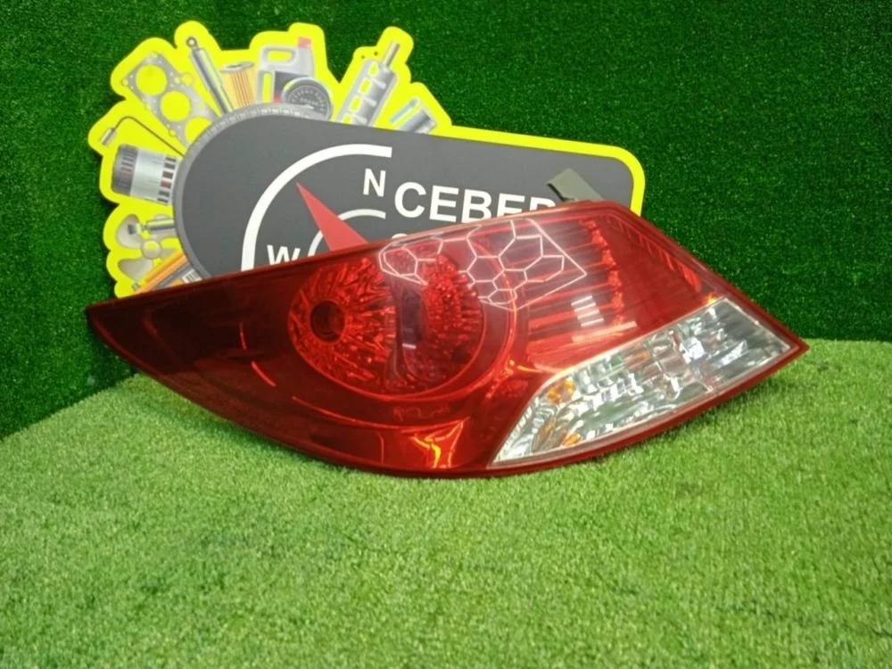 Фонарь Hyundai Solaris 2013 924014L020 RB G4FC, левый