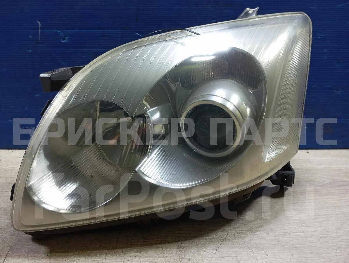 Фара левая Тойота Авенсис 2 (T250)