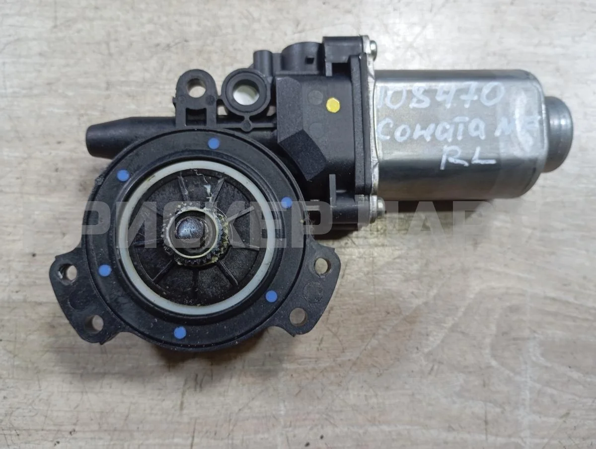 Моторчик стеклопод. Хендай Соната V  NF