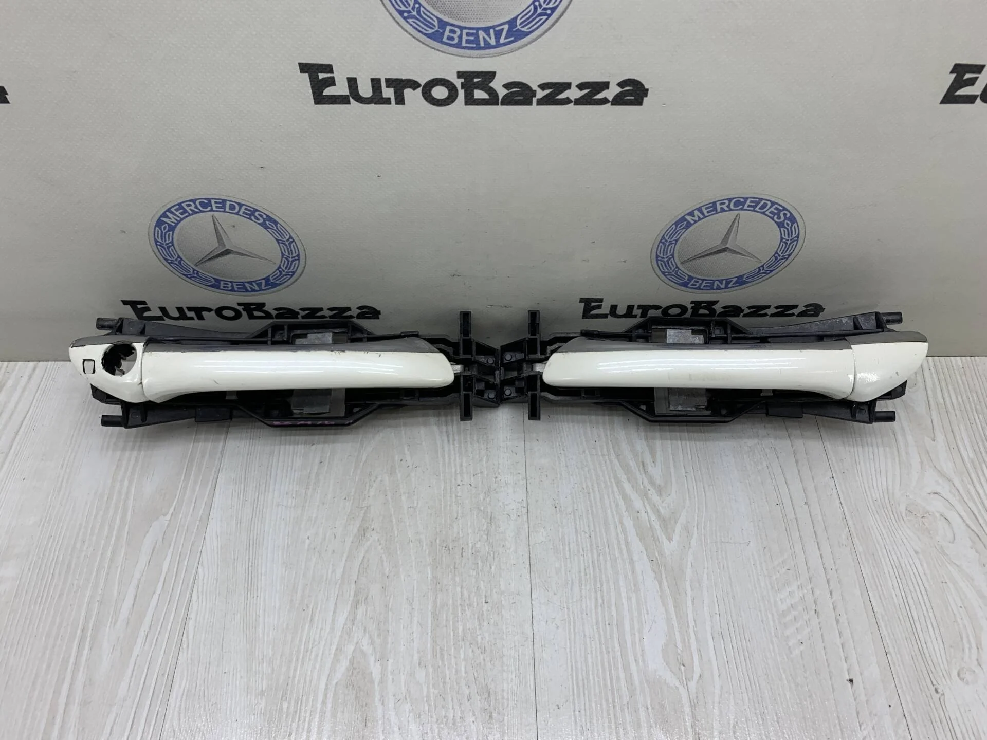 Ручка двери Mercedes W209