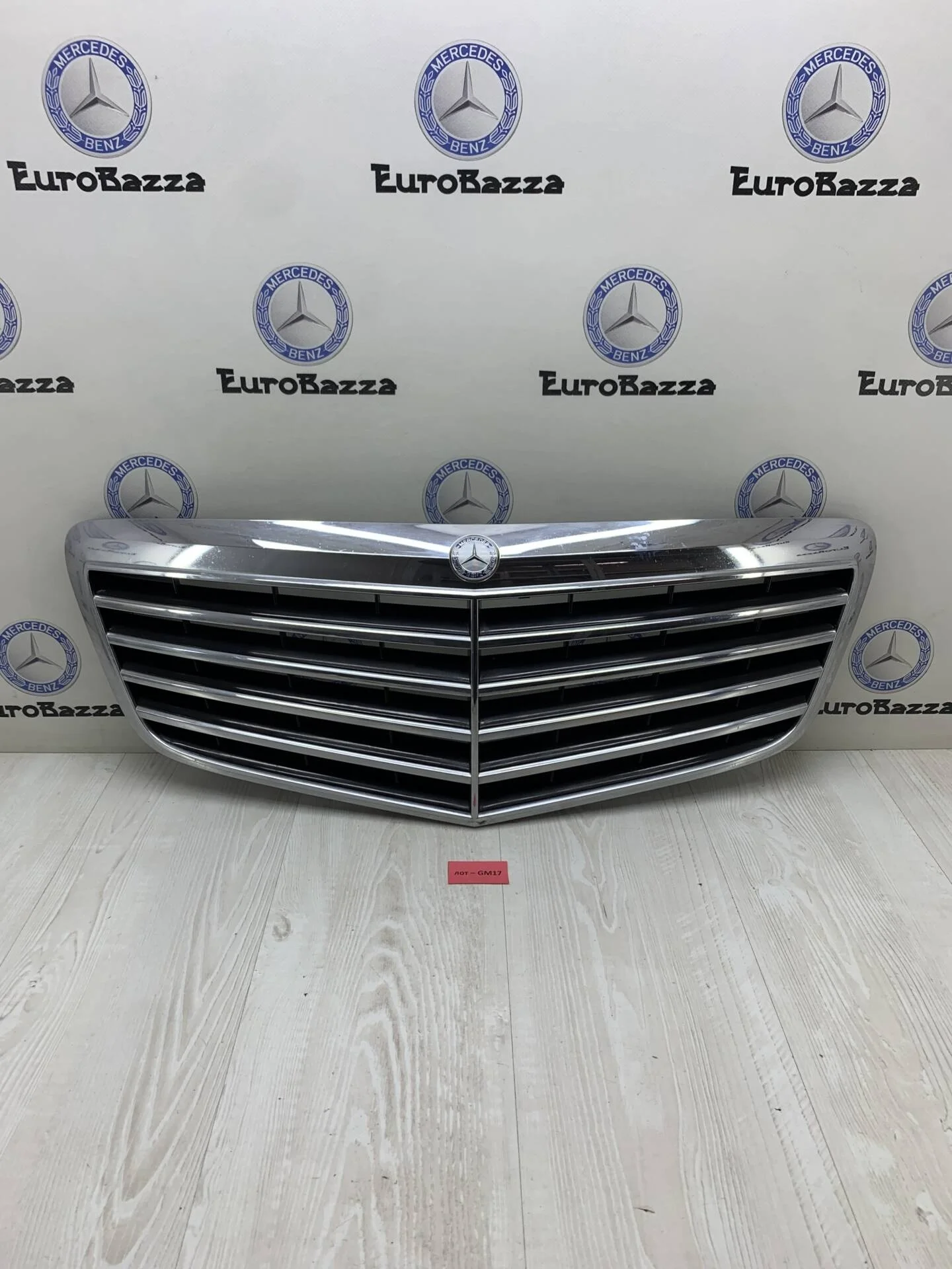 Решетка радиатора Mercedes W211