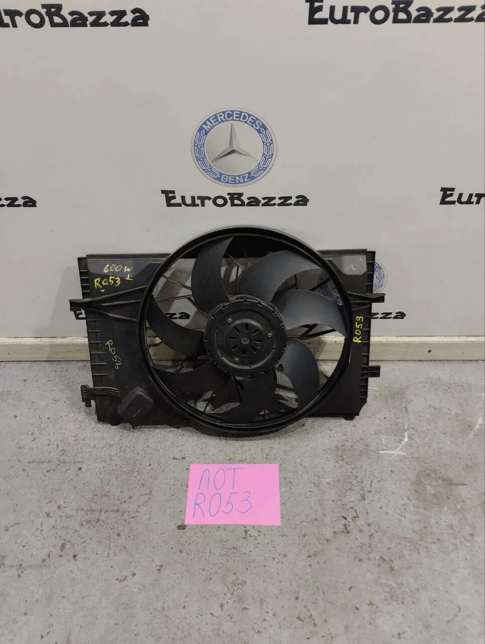 Вентилятор основного радиатора Mercedes W203