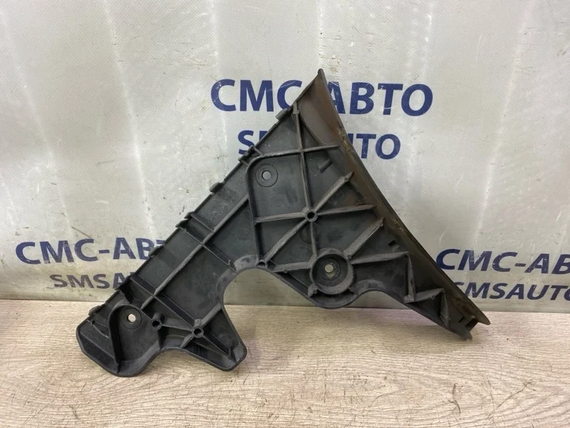 Кронштейн бампера Audi A6 4F5807454 C6 2.8 CCE, задний правый