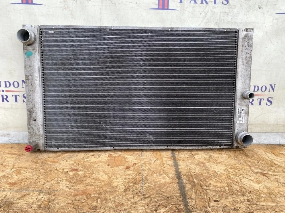 Радиатор охлаждения двигателя BMW 530d E60