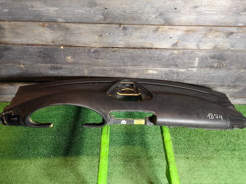 Торпедо Mercedes Benz C W203 с подушкой