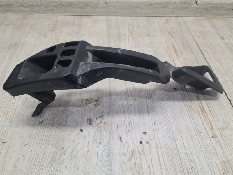 Кронштейн бампера Porsche Cayenne V8 2011 958 (92A)