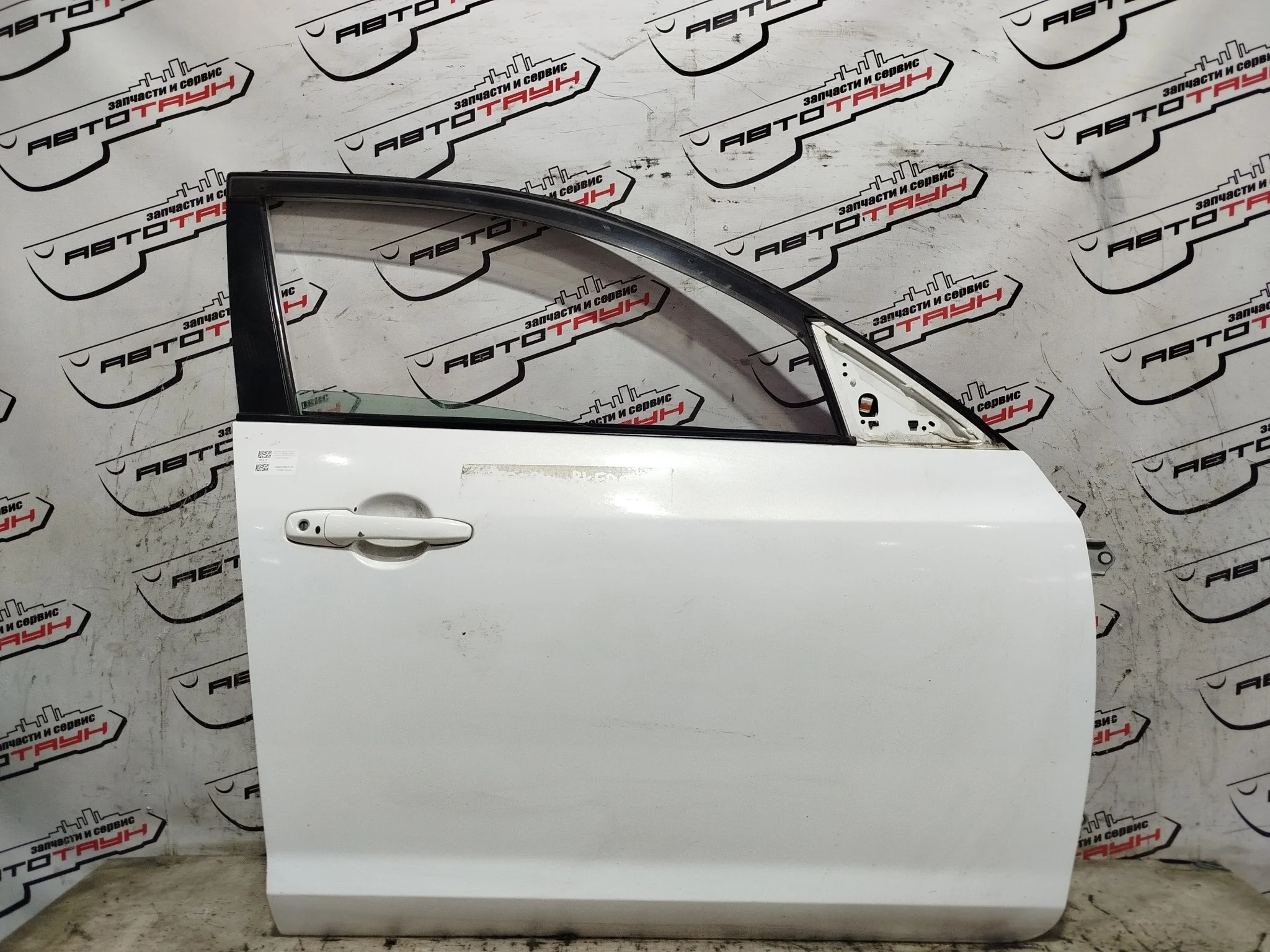 ДВЕРЬ MAZDA BPYK5802XA ПЕРЕД ПРАВО белый, 34K TE084