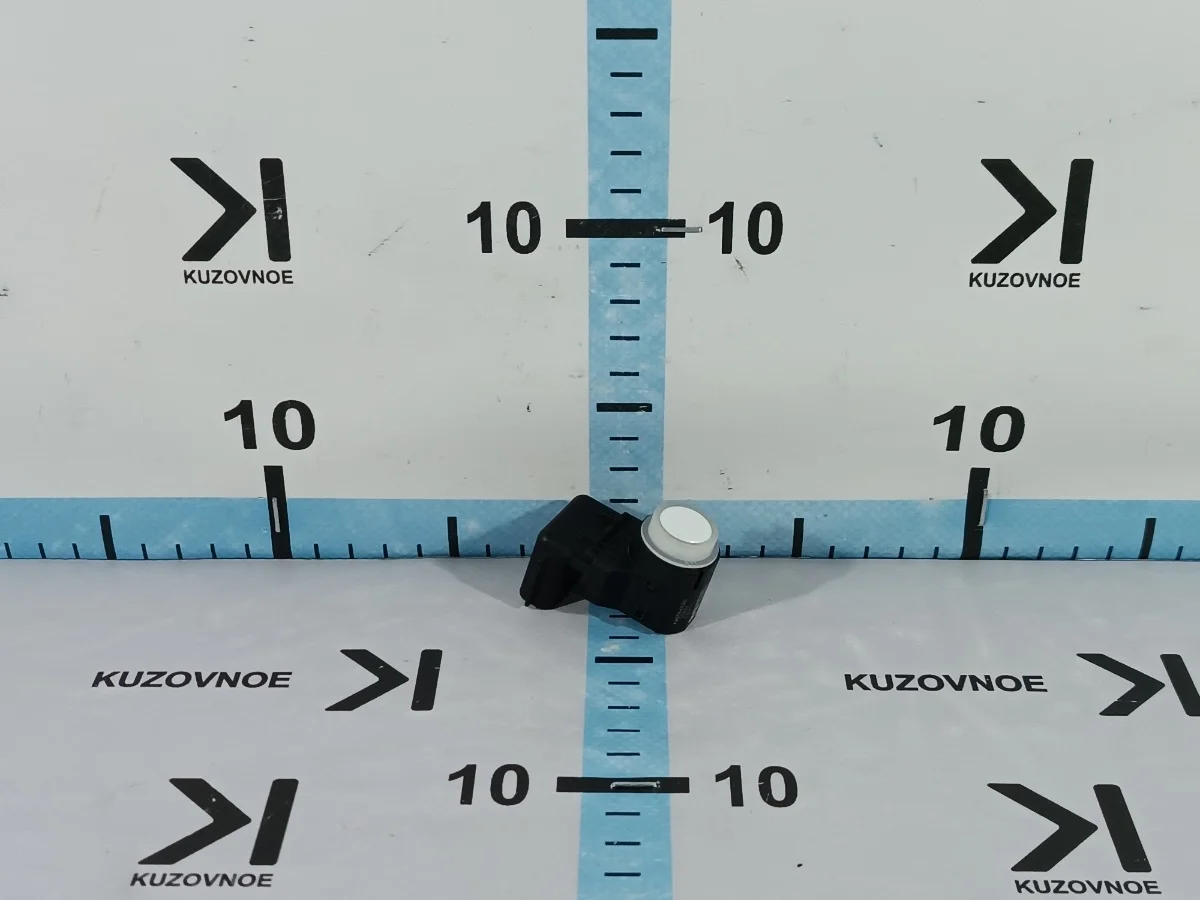 Датчик парковки (парктроник) Kia Sorento 2019 UM