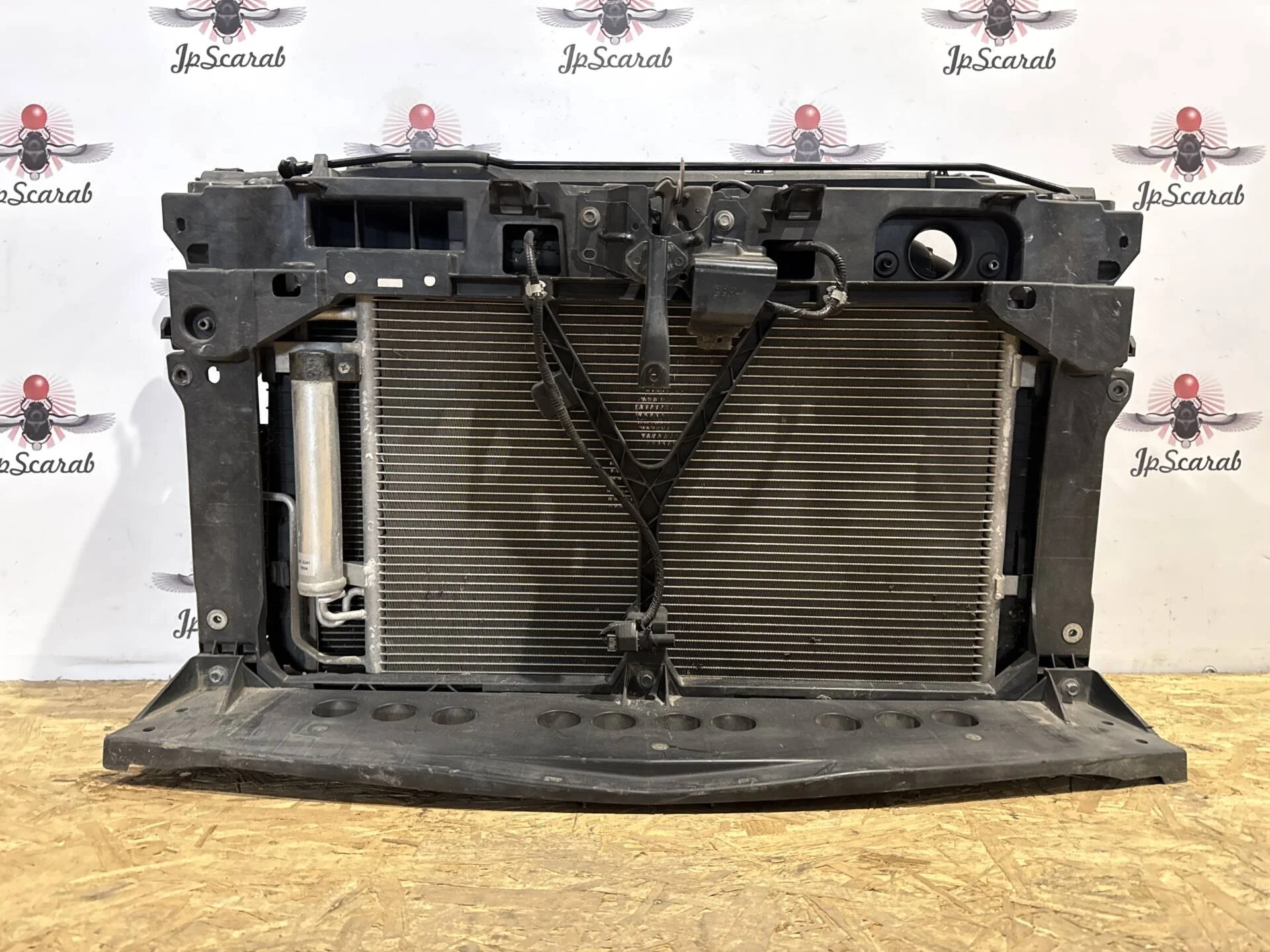 Панель передняя (телевизор) Mazda 3 BL