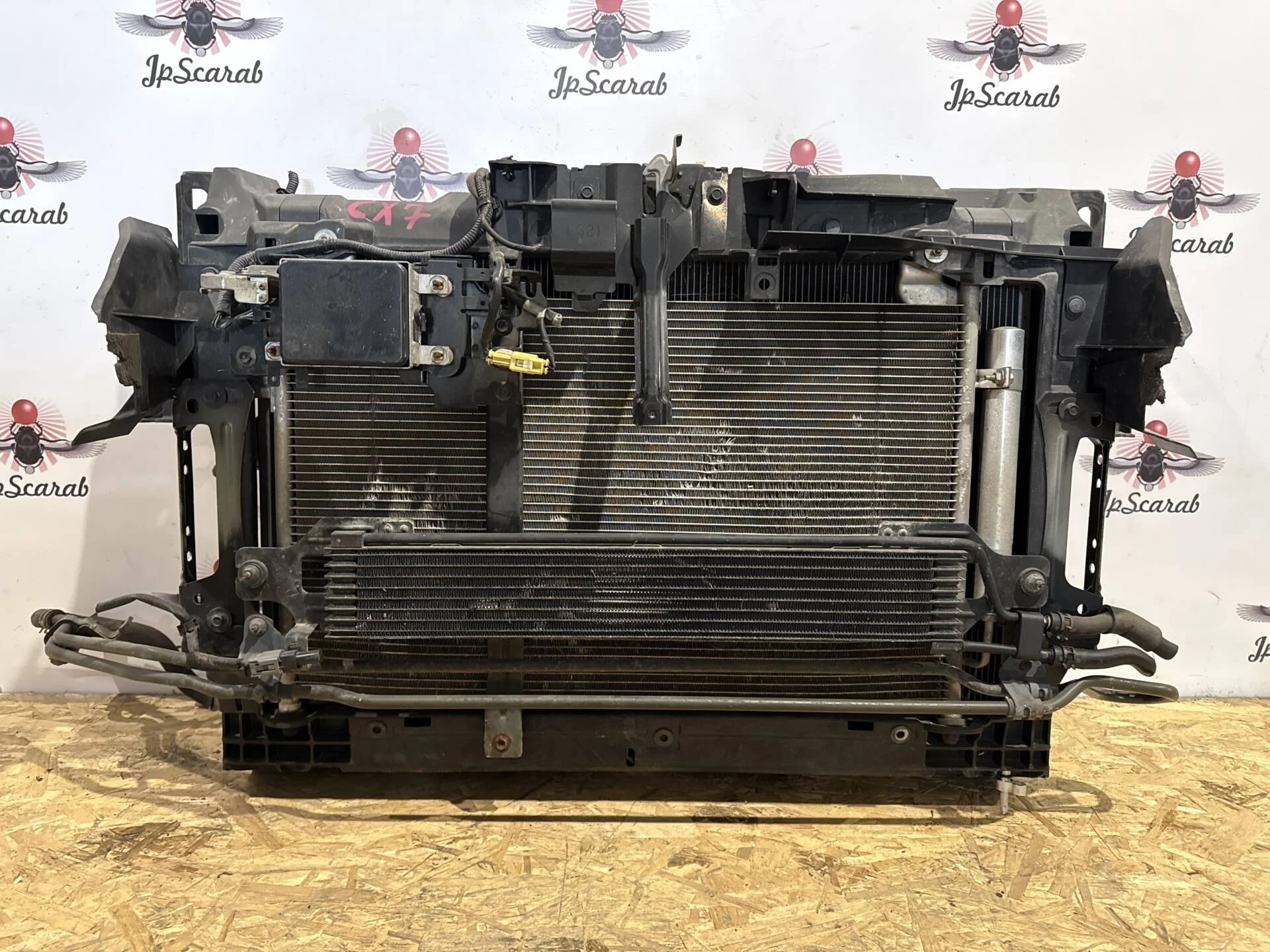 Панель передняя (телевизор) Mazda CX-7 ER