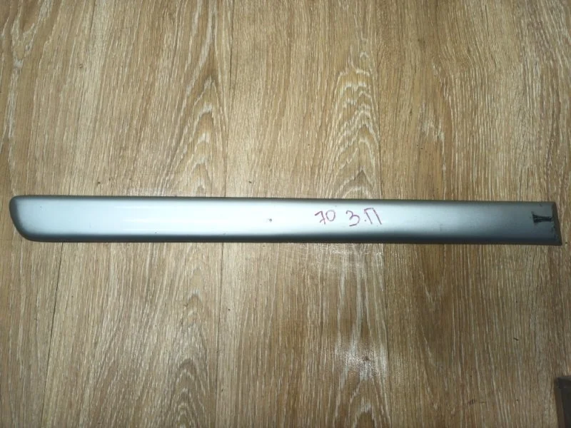 Молдинг двери Mercedes ML W163