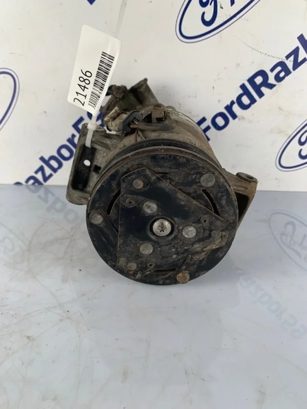Компрессор кондиционера Opel Astra 2010 13322147 H 1.6 (Z16XER)