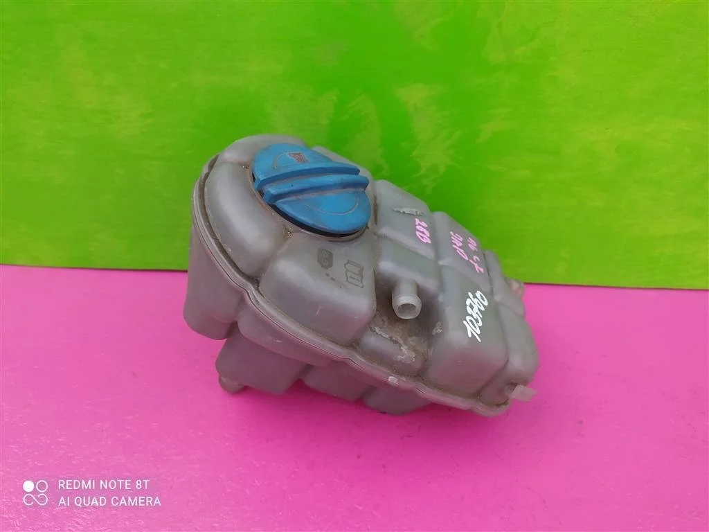 Бачок расширительный Audi A6 C7 Allroad A7 A8 D4