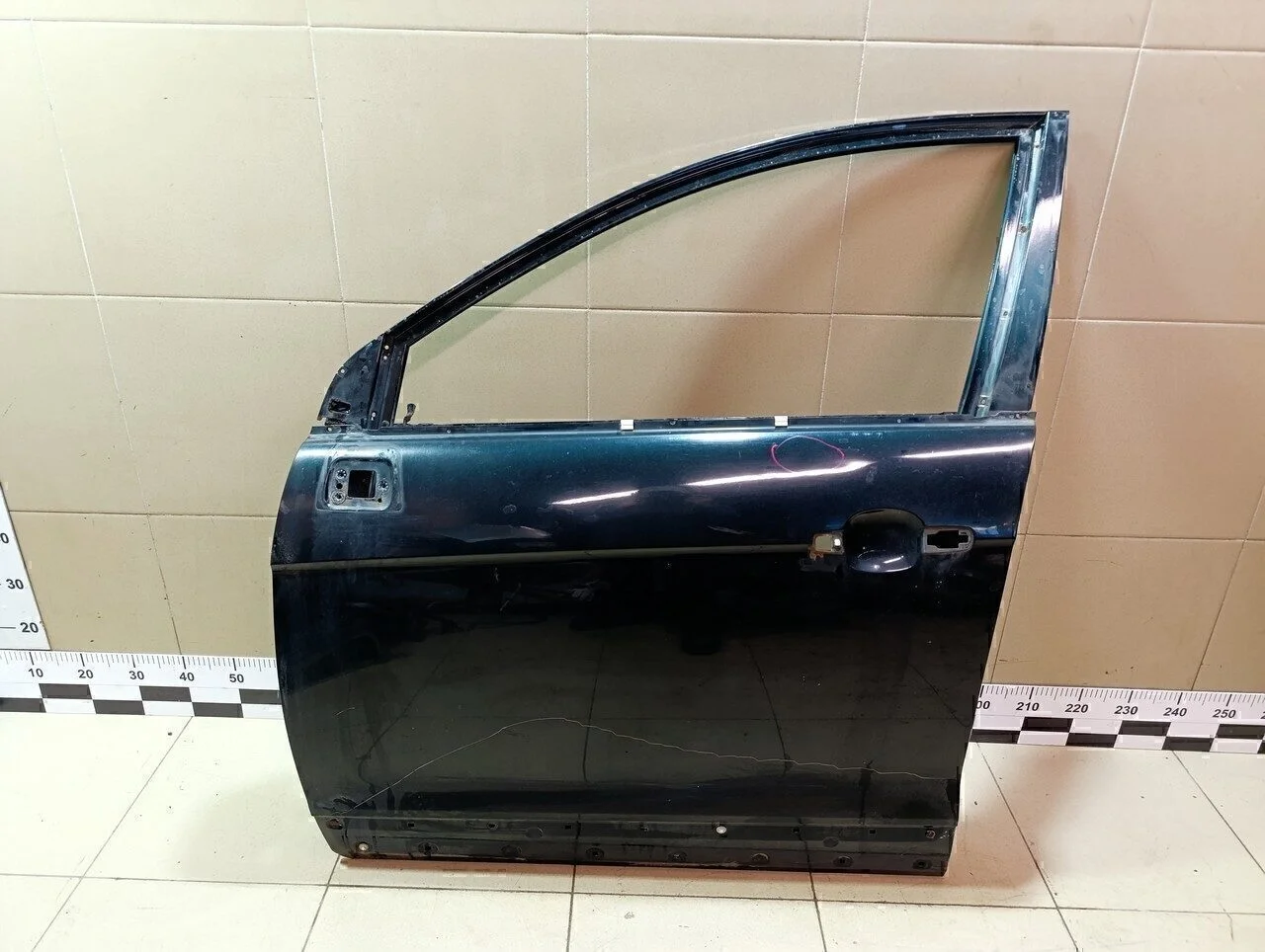 Дверь передняя левая Captiva (C100) 2006-2010