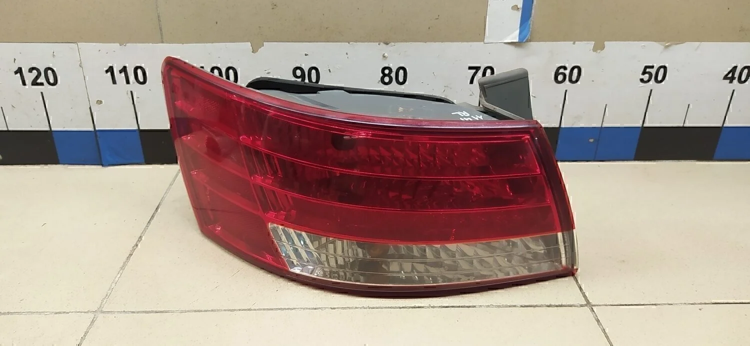 Фонарь задний наружный левый Sonata V (NF) 2005-2010