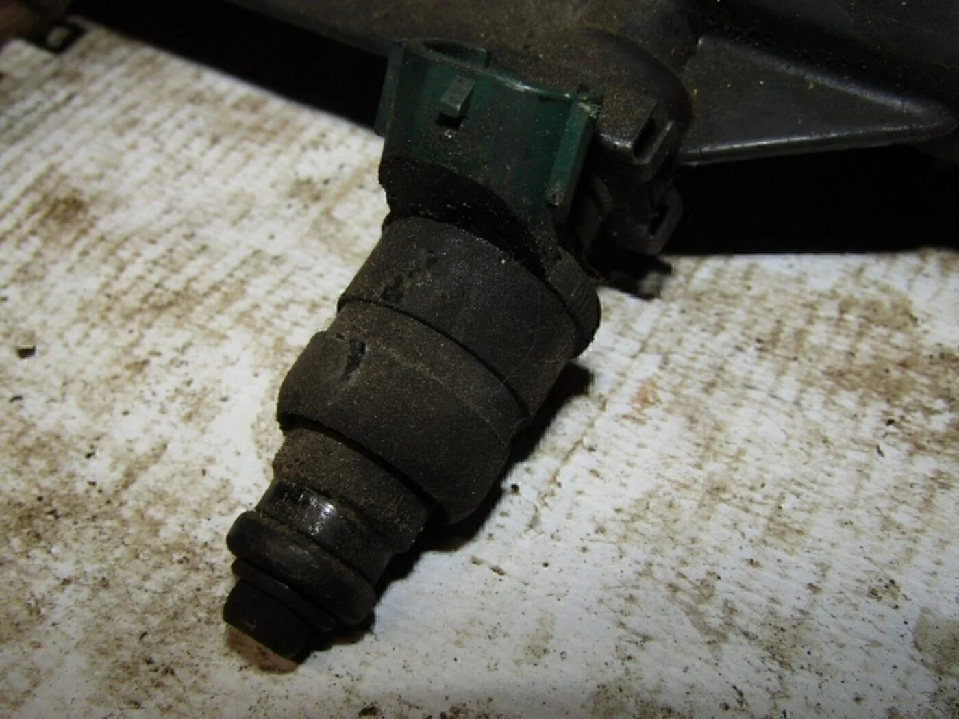 Форсунка инжекторная электрическая A3 (8L1) 1996-2003