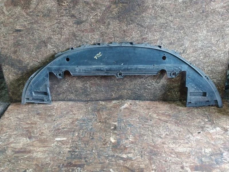 Защита радиаторов Volvo V70 2012 BW