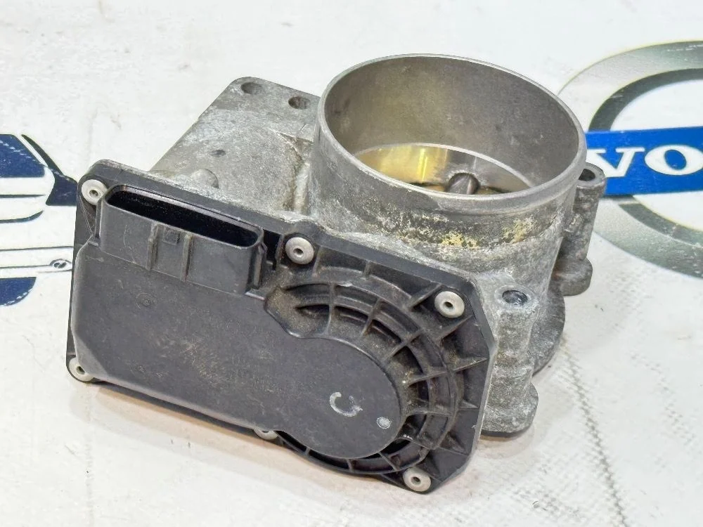 Дроссельная заслонка Volvo S60 S80 2.4 B5244S / S2 S60 I рестайлинг (2004—2009)