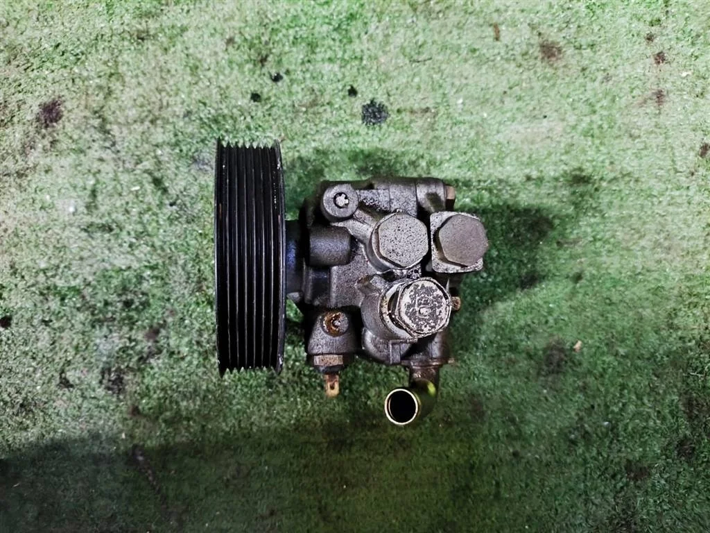 Б.у. насос гидроусилителя MITSUBISHI PAJERO V75W MITSUBISHI PAJERO V75W