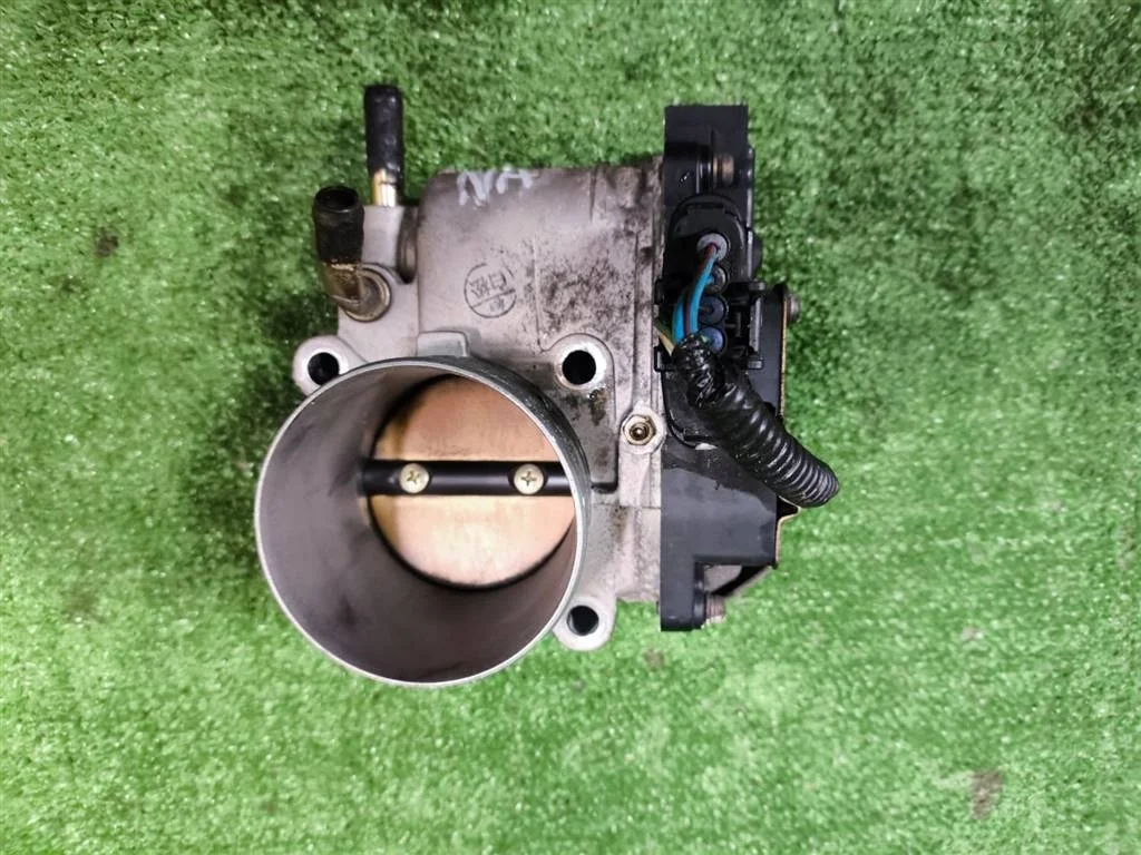 Б.у. дроссельная заслонка MITSUBISHI GRANDIS NA4W MITSUBISHI GRANDIS NA4W