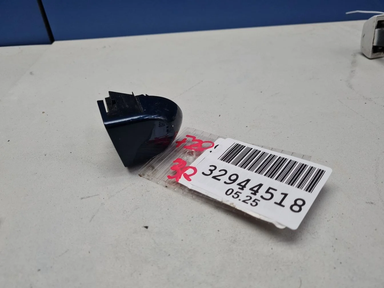 Накладка ручки двери правой задней для BMW 1 F20 F21 2011-2019