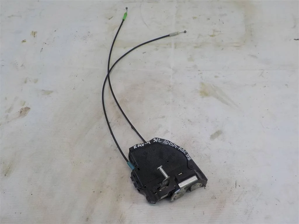 Замок двери задней левой Toyota RAV4 III (2005—2010)