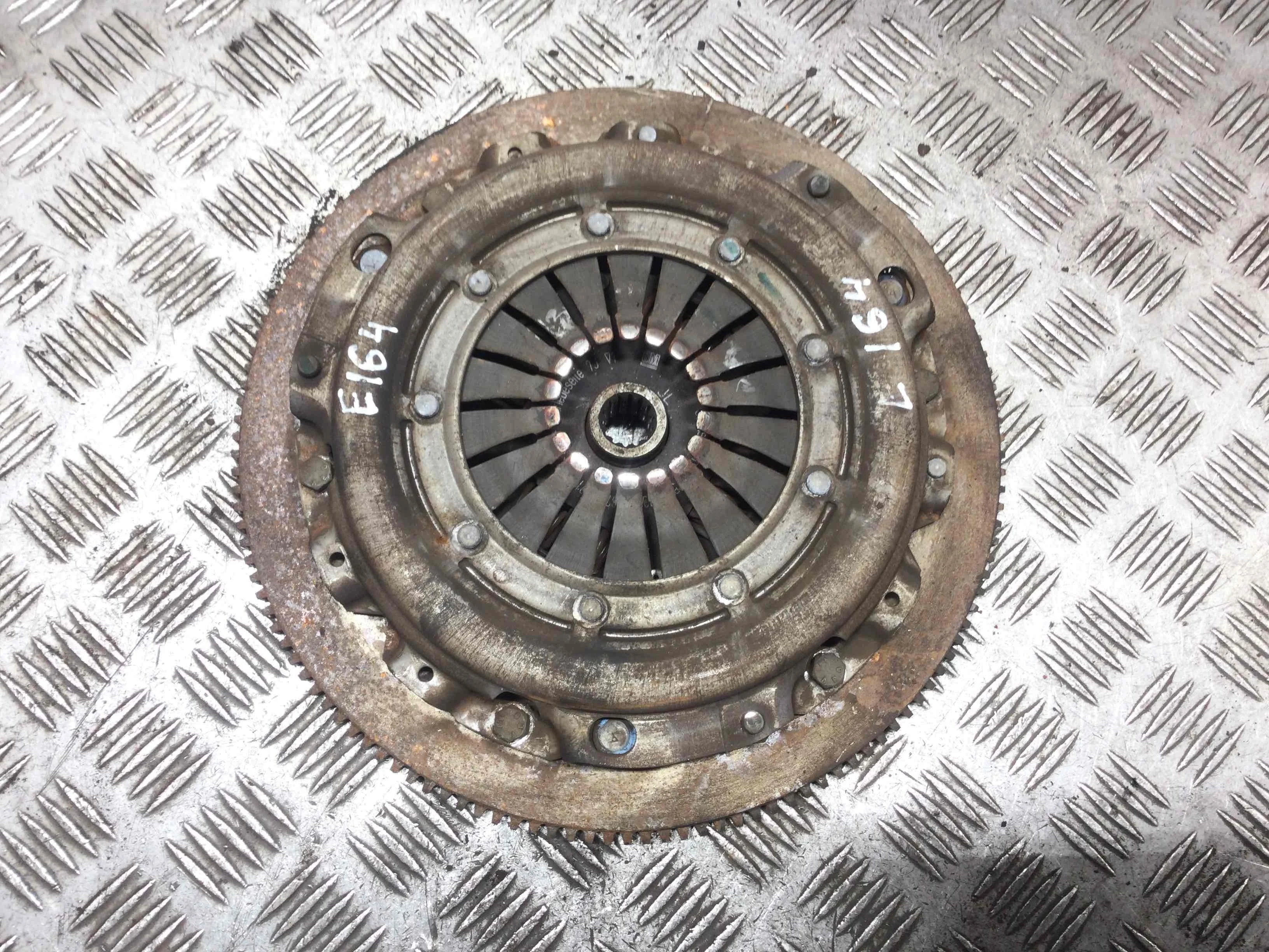 Маховик Opel Corsa D (2006-2011) бензин 1.4 i Механика