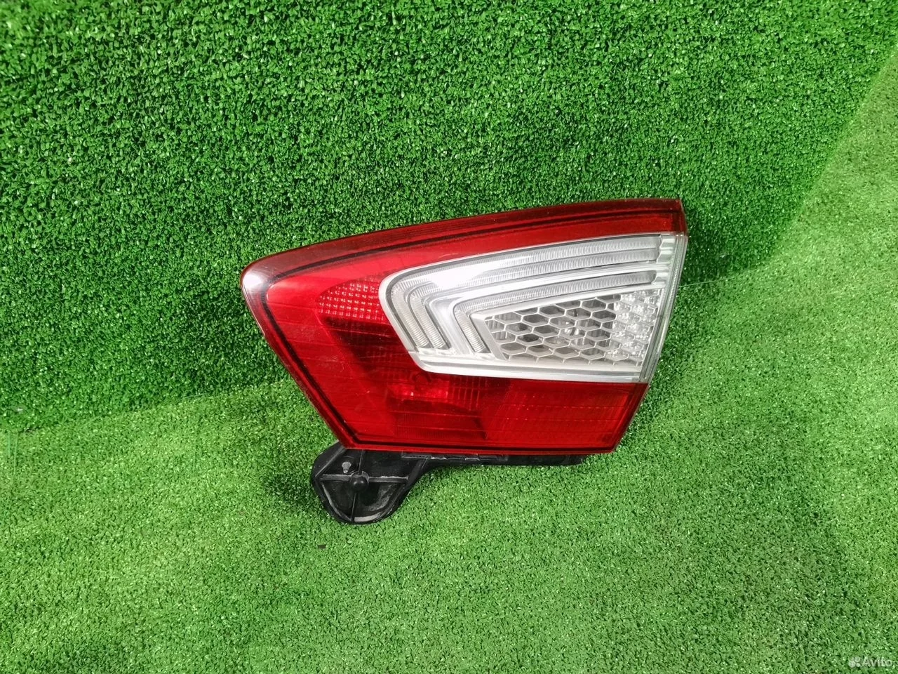 Фонарь внутрений ford mondeo 4 рест оригинал правы