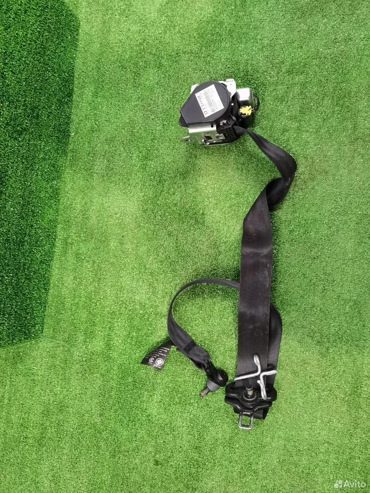 Ремень безопасности передний правый ford focus 3