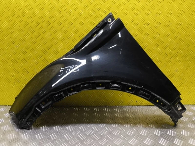 Крыло переднее левое Land Rover Range Rover Evoque I (2011-2018) 2016 LR066935 2.0 D 204DTD