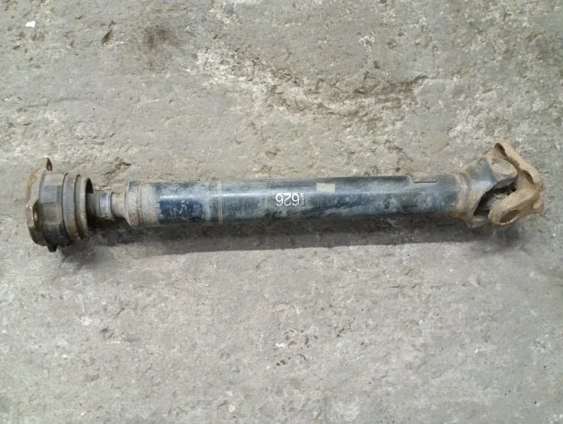 Карданный вал передний Mitsubishi L200 (2006-2015) 2008 MR580626 ПИКАП 2.5 D 4D56