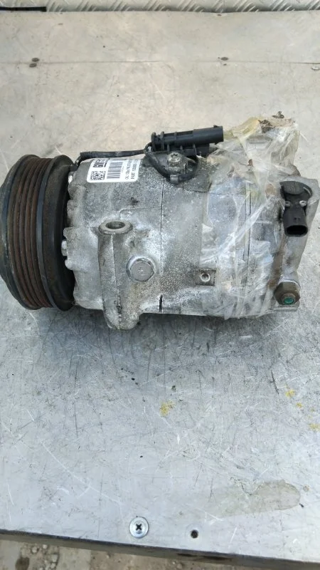 Компрессор кондиционера OPEL ZAFIRA 2014 C