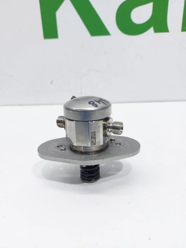 Топливный насос высокого давления BMW X3 2021 G01